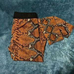 Just Cavalli by Roberto Cavalli Snake print tan leggings